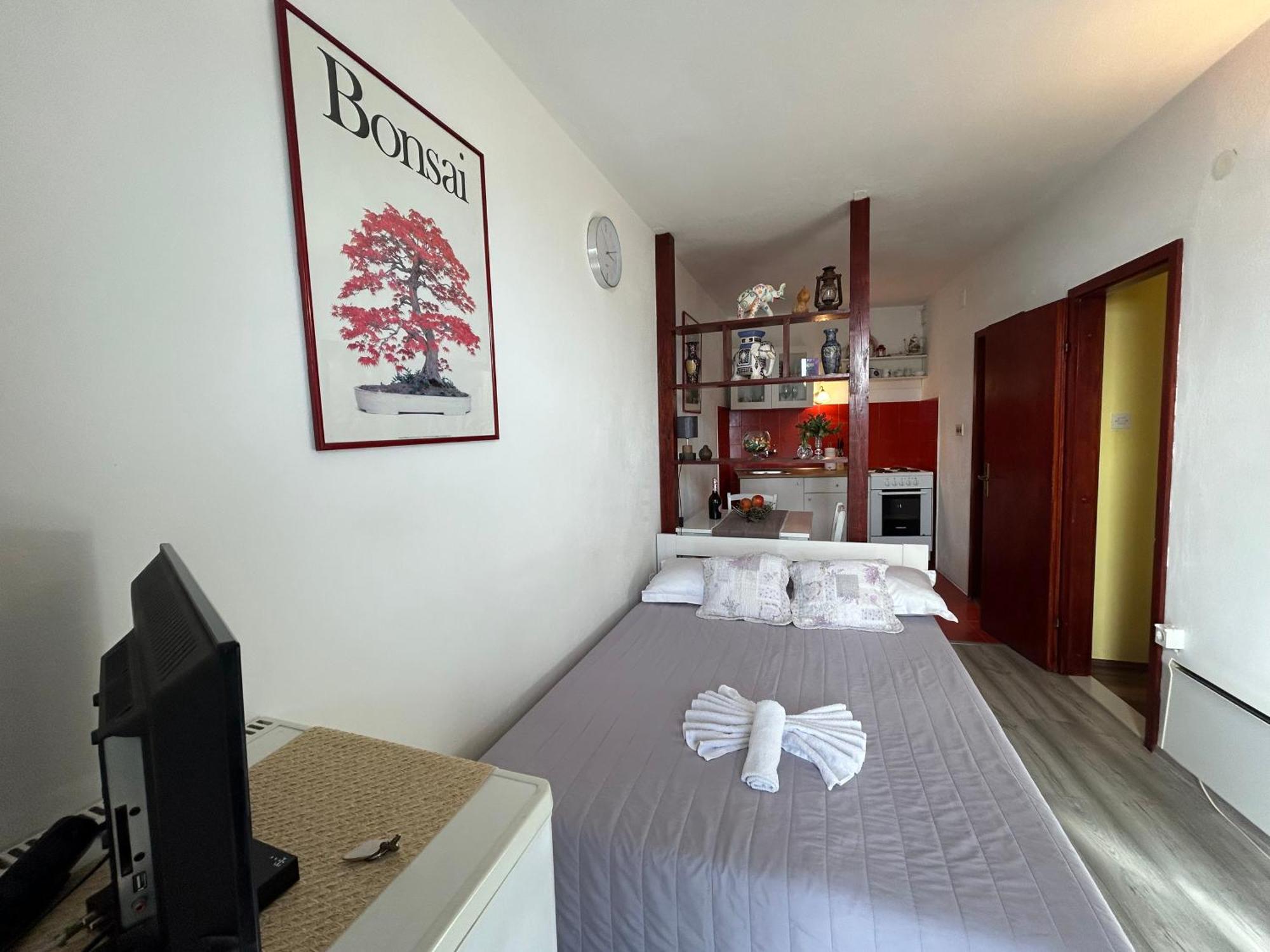 Seafront Studio Apartment+Balcony Podgora Extérieur photo